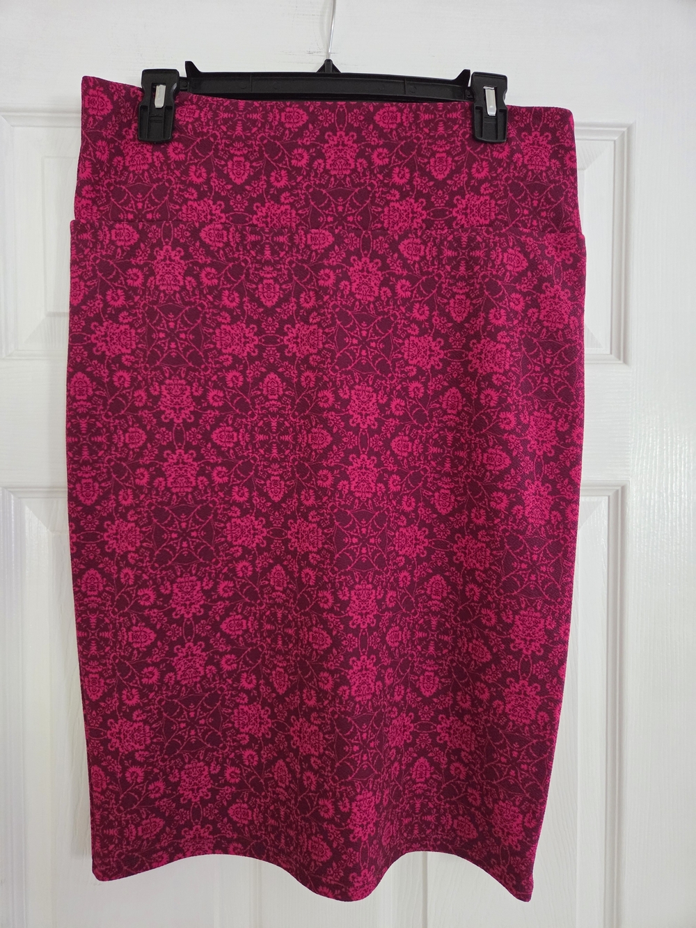 LuLaRoe Hot Pink Floral-Pattern Pencil Skirt Large